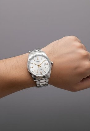 Reloj CASIO Plateado
