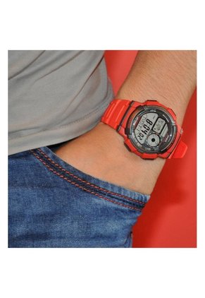 Reloj Casio AE-1000W-4A Diseño Deportivo
