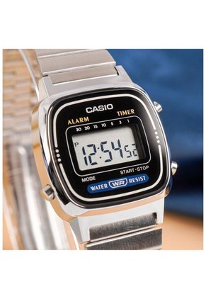 Reloj Casio Modelo LA670WD-1D Diseño Clásico