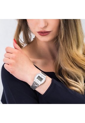 Reloj Casio Modelo B640WDG-7DF Diseño Clasico Vintage