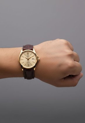 Reloj CASIO Marrón
