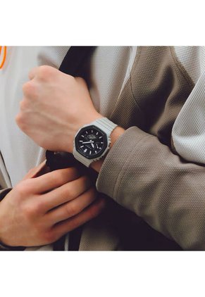 Reloj Casio Unisex GA-B2100LUU-5ADR