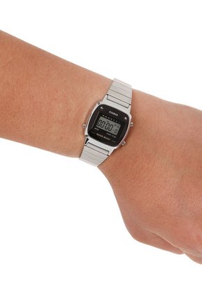 Reloj Plateado CASIO