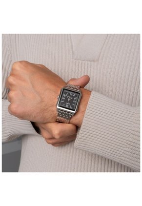 Reloj Casio Modelo MTP-B190D-1B Diseño Elegante
