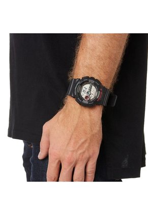 Reloj Casio G-SHOCK GD-100-1A Diseño Deportivo