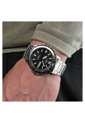 Reloj Casio Modelo MTD-125D-1A3 Diseño Deportivo