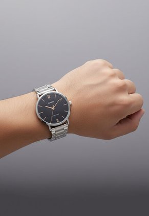 Reloj CASIO Plateado