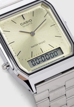 Reloj CASIO Plateado