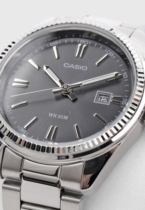 Reloj CASIO Plateado
