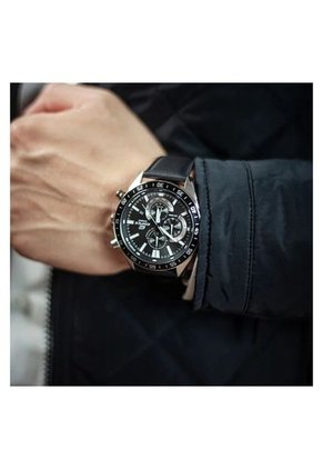 Reloj Casio Modelo EFV-620L-1AVUDF Negro Hombre