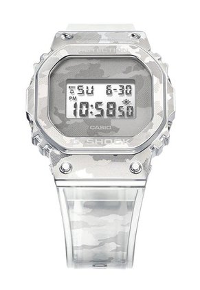 Reloj Casio Modelo GM-5600SCM-1DR Transparente Hombre