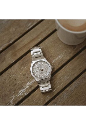 Reloj Casio EFR-S108DE-8AVUDF Para Hombre