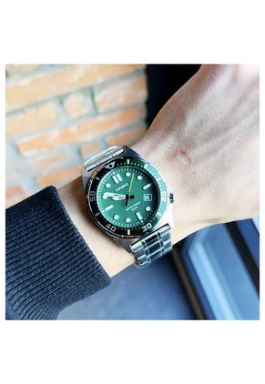 Reloj Casio MTD-135D-3A Diseño Deportivo