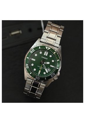 Reloj Casio MTD-135D-3A Diseño Deportivo
