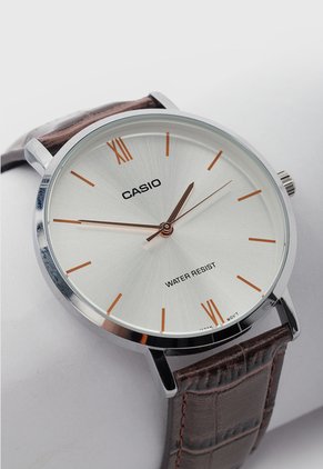 Reloj CASIO Plateado