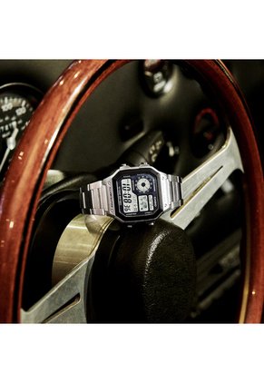 Reloj Casio Referencia AE-1200WHD-1A Diseño Deportivo