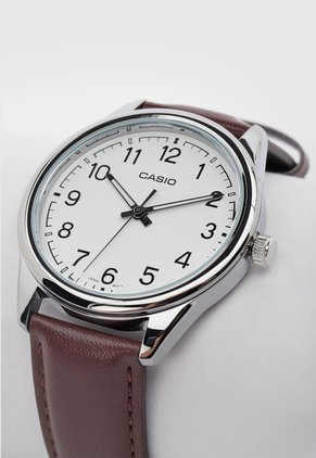 Reloj CASIO Plateado