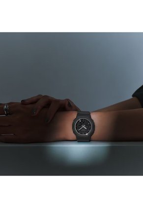 Reloj Casio GMA-P2110B-1ADR Para Mujer