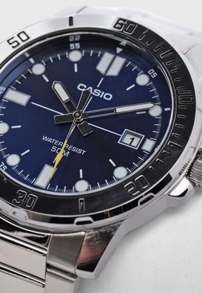 Reloj CASIO Plateado