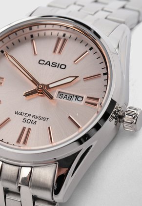 Reloj CASIO Plateado