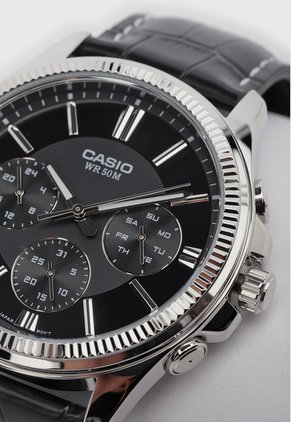 Reloj CASIO Plateado