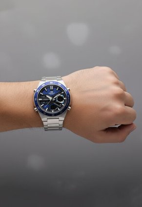 Reloj CASIO Plateado