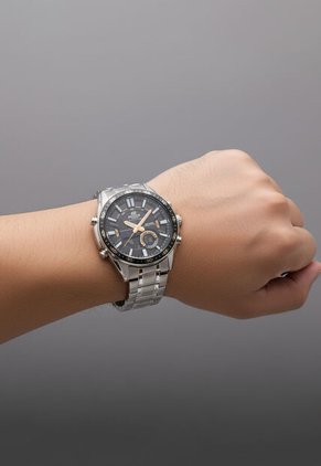 Reloj CASIO Plateado