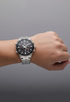 Reloj CASIO Plateado