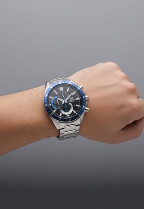 Reloj CASIO Plateado