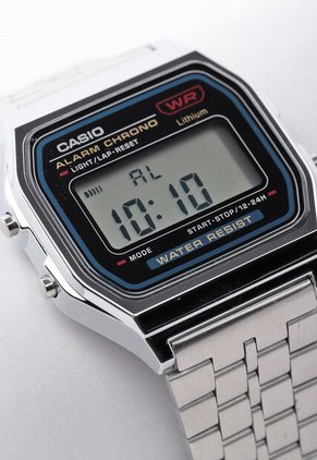 Reloj CASIO Plateado