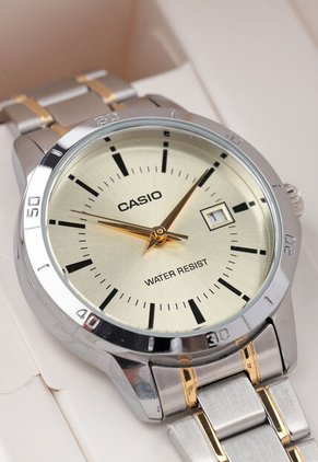 Reloj CASIO Plateado