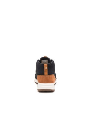 BOTA CAT HOMBRE NEGRO QUEST MID P724134-8PW CAT