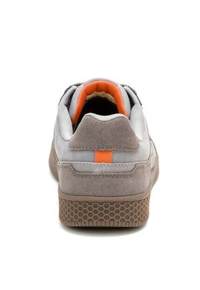 Tenis Hombre CAT PAUSE RETRO LEATHER Gris CAT