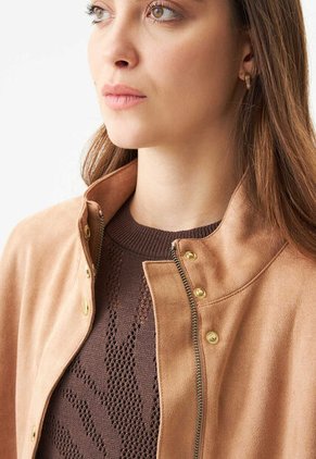 Chaqueta CHEVIGNON Café