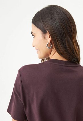 Camiseta CHEVIGNON Violeta