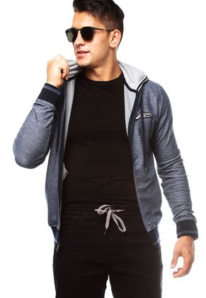 Buso Azul Oscuro Chevignon