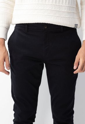 Pantalón Chino CHEVIGNON Slim Fit Negro