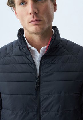 Chaqueta Acolchada CHEVIGNON Negro