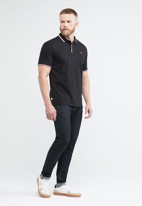 Polo Negro-Marfil-Terracota Chevignon