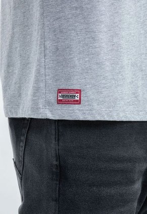 Camiseta CHEVIGNON Gris