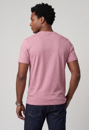 Camiseta CHEVIGNON Rosa
