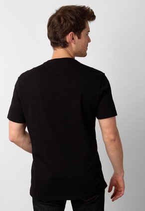 Camiseta CHEVIGNON Negro