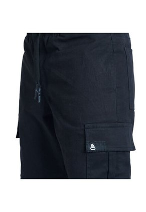 BERMUDA CHIPPO HOMBRE MCJ12778949 Talla M