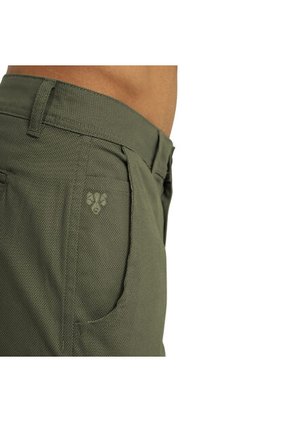 PANTALON CLANDESTINE HOMBRE 7012 VERDE Talla 30