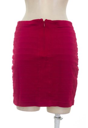 Falda Vinotinta Express (Producto De Segunda Mano)