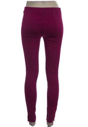 Pantalón Vinotinto Ela (Producto De Segunda Mano)