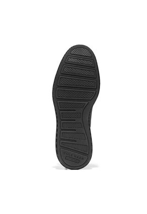 Tenis Deportivo ColeHaan Grand 2.0 Wingtip Negro Para Hombre