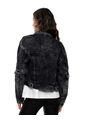 Chaqueta Corta Cargo Con Tira En Cintura Teñido Old Wash Color Blue de Color Blue