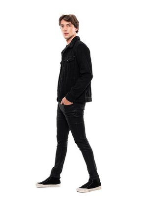 Chaqueta Trucker En Black Denim Con Cuello Ovejero Color Blue