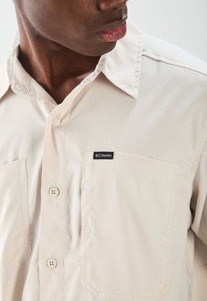 Camisa Beige Columbia Silver Ridge Utility